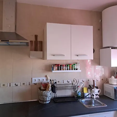 Homestay Con Bano Privado Cerca De La Catedral En Zona Con Aparcamiento Gratis Jaen